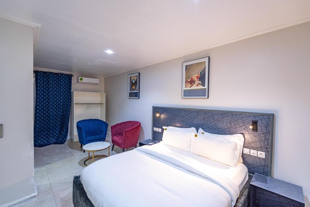 Villa Magnum Douala Buitenkant foto