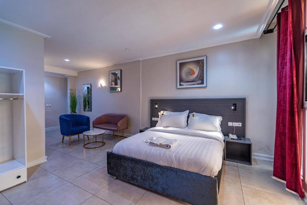 Villa Magnum Douala Buitenkant foto